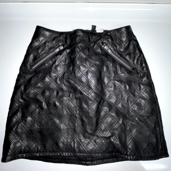 H&M Dresses & Skirts - H&M Faux Leather skirt